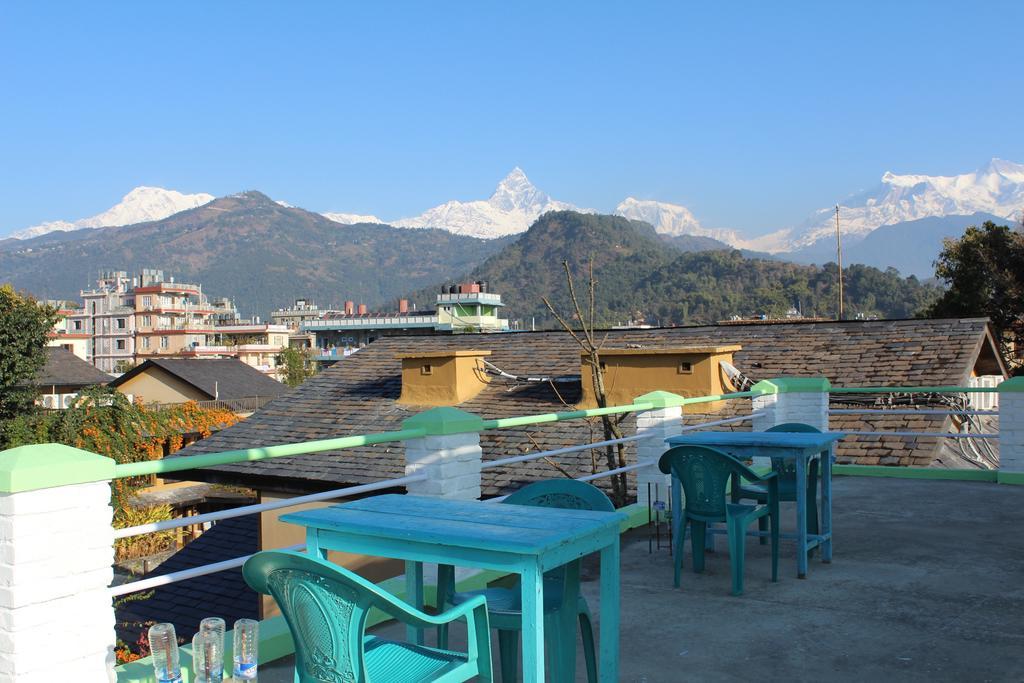 Kiwi Backpackers Hostel Pokhara Exterior photo