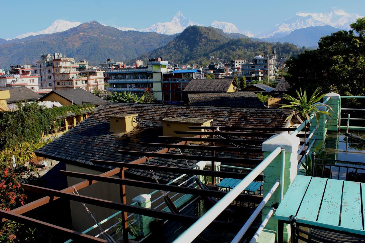 Kiwi Backpackers Hostel Pokhara Exterior photo