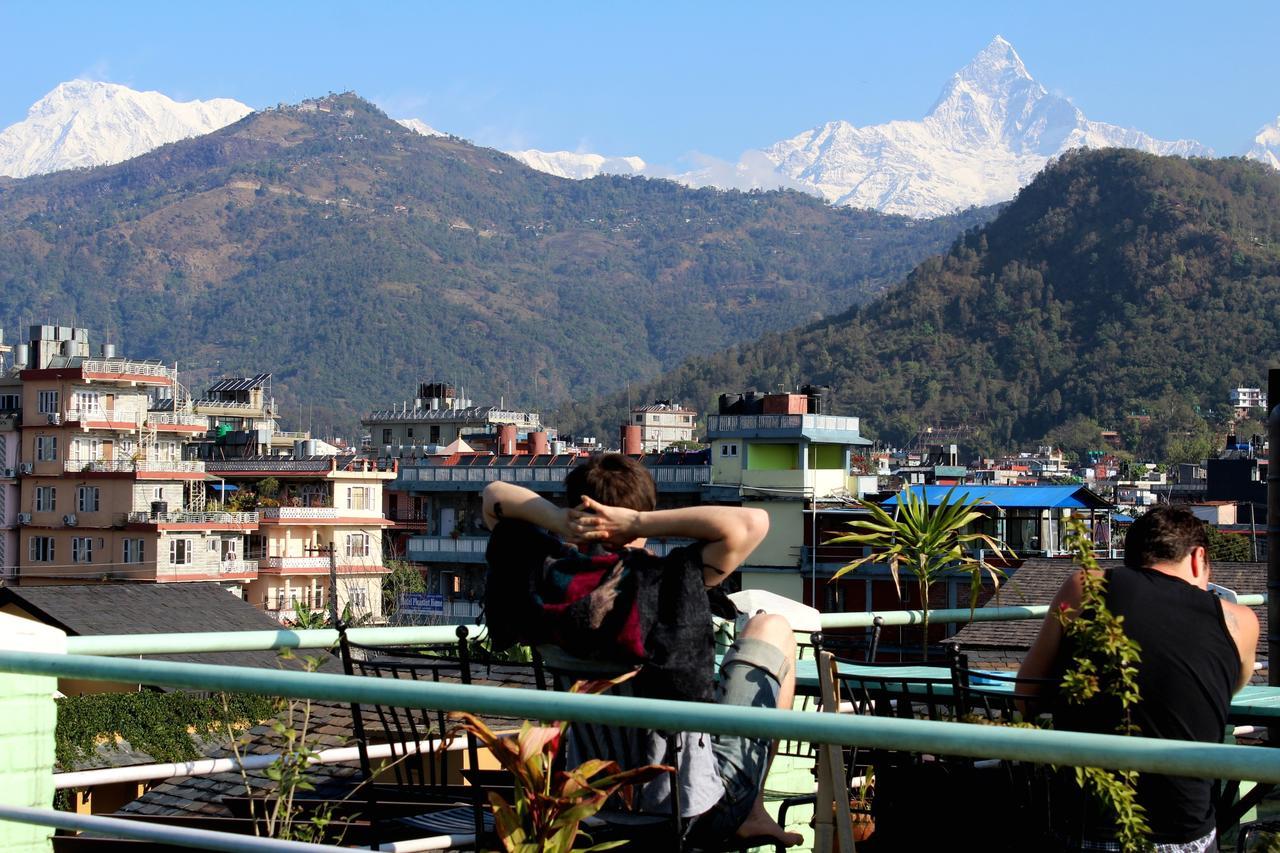 Kiwi Backpackers Hostel Pokhara Exterior photo