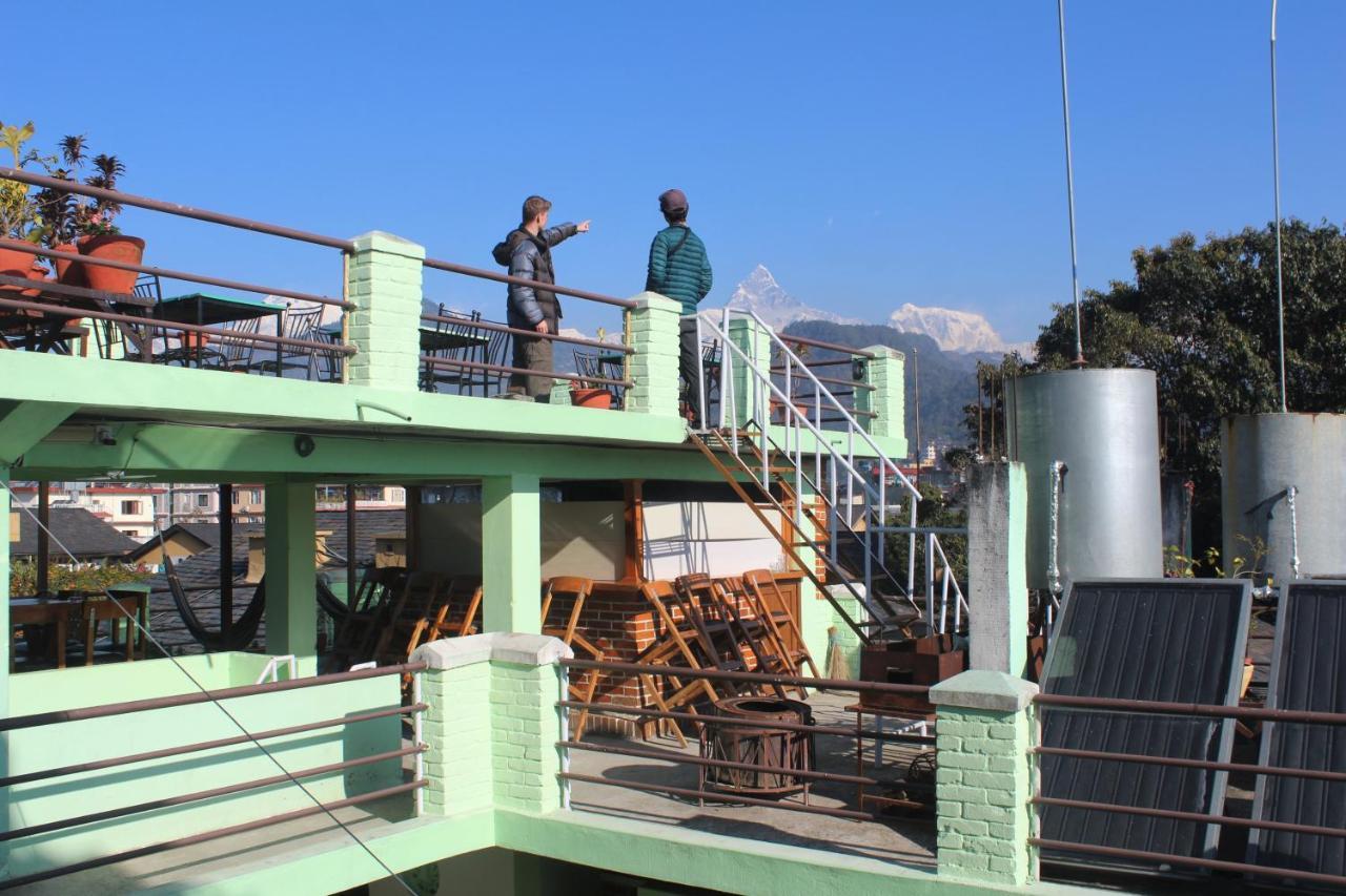 Kiwi Backpackers Hostel Pokhara Exterior photo